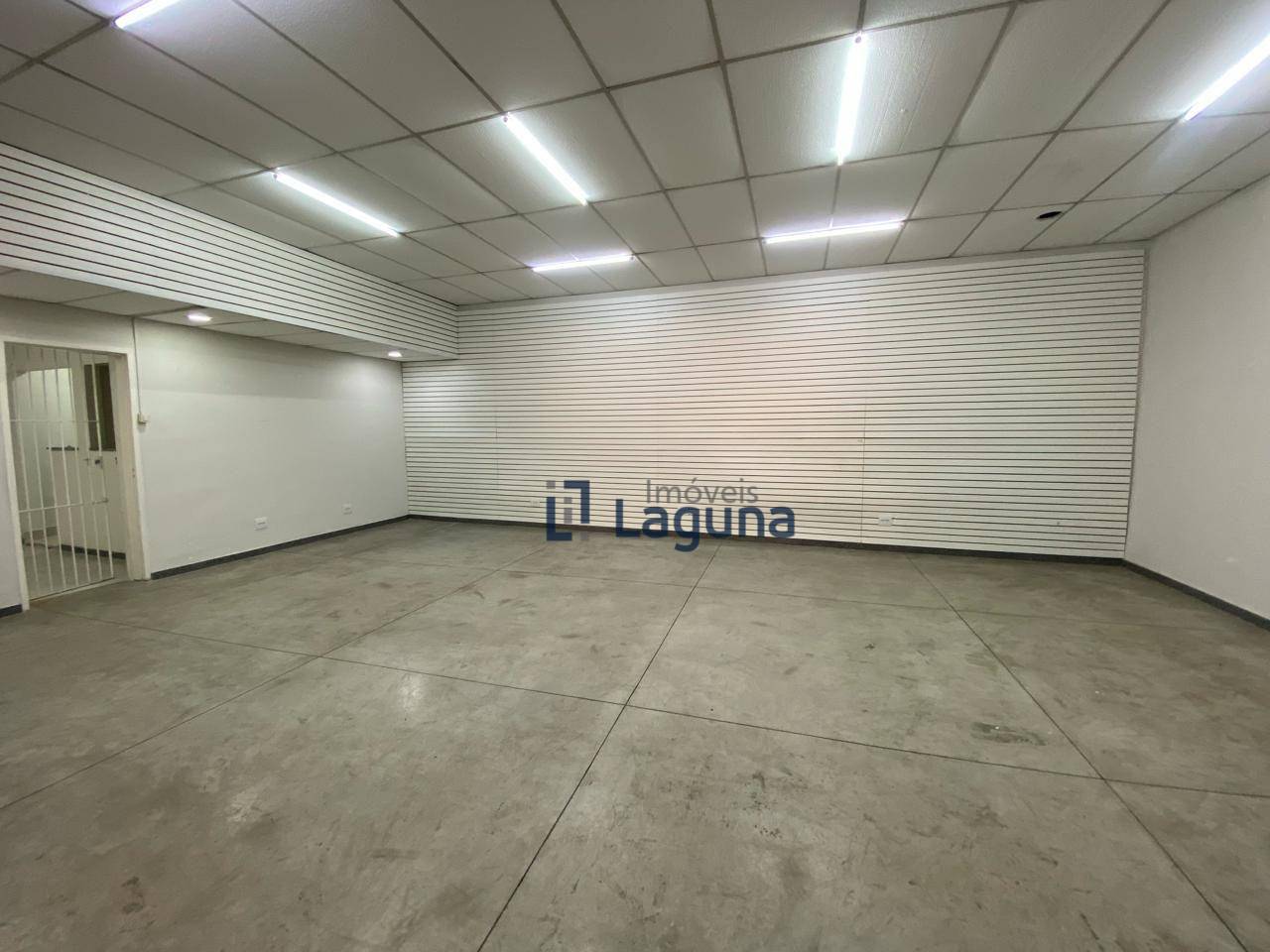 Loja-Salão para alugar, 190m² - Foto 1