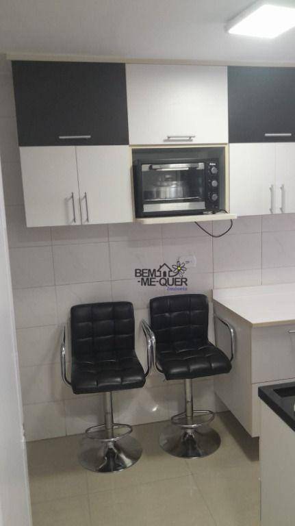 Apartamento à venda com 2 quartos, 56m² - Foto 12