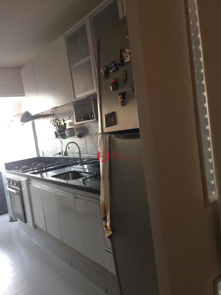 Apartamento à venda com 3 quartos, 70m² - Foto 12