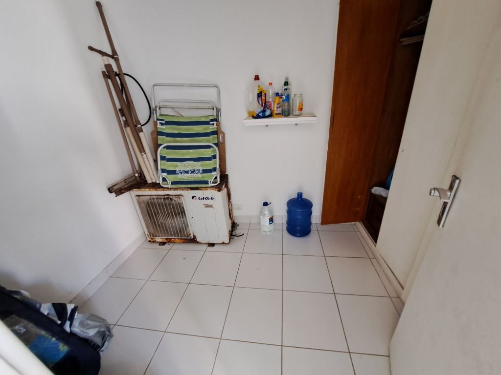 Apartamento à venda com 4 quartos, 200m² - Foto 30