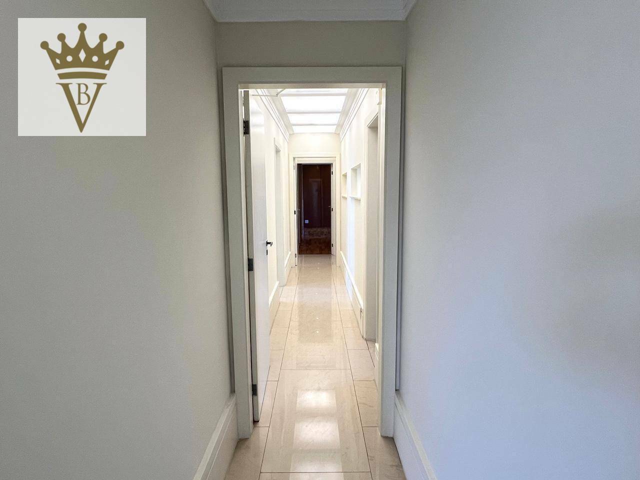 Apartamento para alugar com 3 quartos, 222m² - Foto 5