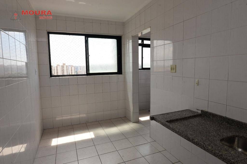 Apartamento à venda com 3 quartos, 79m² - Foto 20