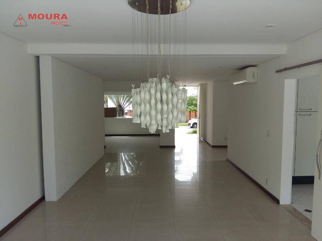 Sobrado à venda com 3 quartos, 250m² - Foto 4