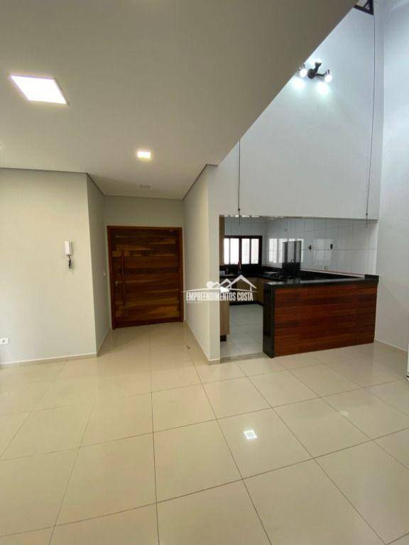 Casa à venda com 3 quartos, 180m² - Foto 9