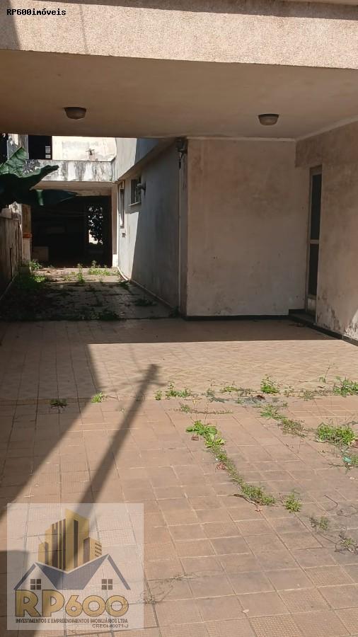 Sobrado à venda com 3 quartos, 400m² - Foto 4
