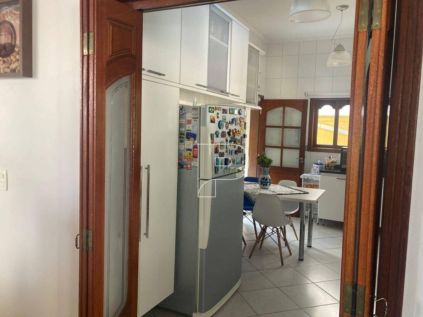 Casa de Condomínio à venda com 3 quartos, 316m² - Foto 40