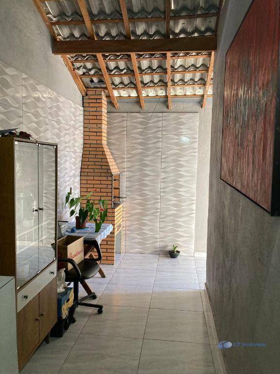 Casa de Condomínio à venda com 3 quartos, 89m² - Foto 1