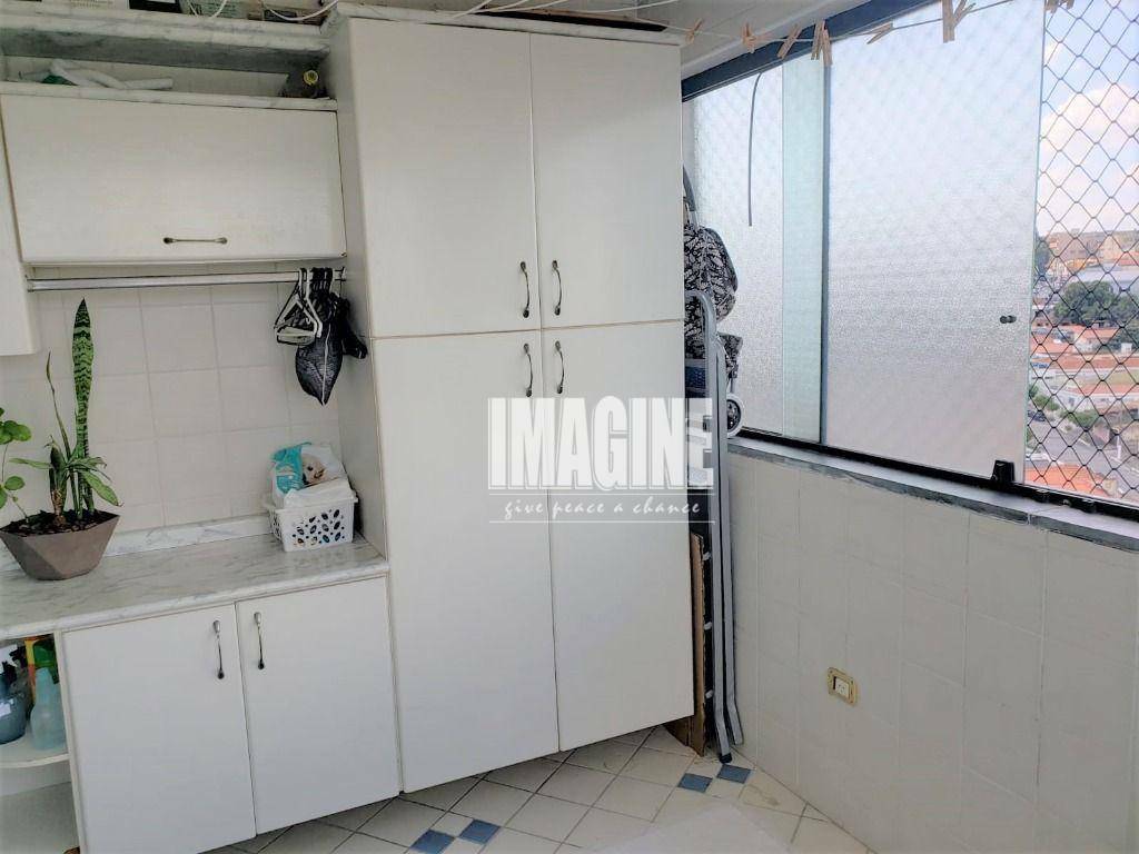 Cobertura à venda com 2 quartos, 150m² - Foto 12