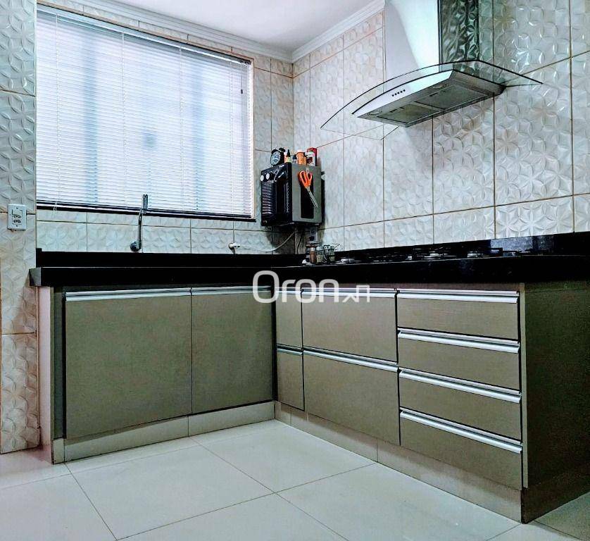 Apartamento à venda com 3 quartos, 104m² - Foto 3