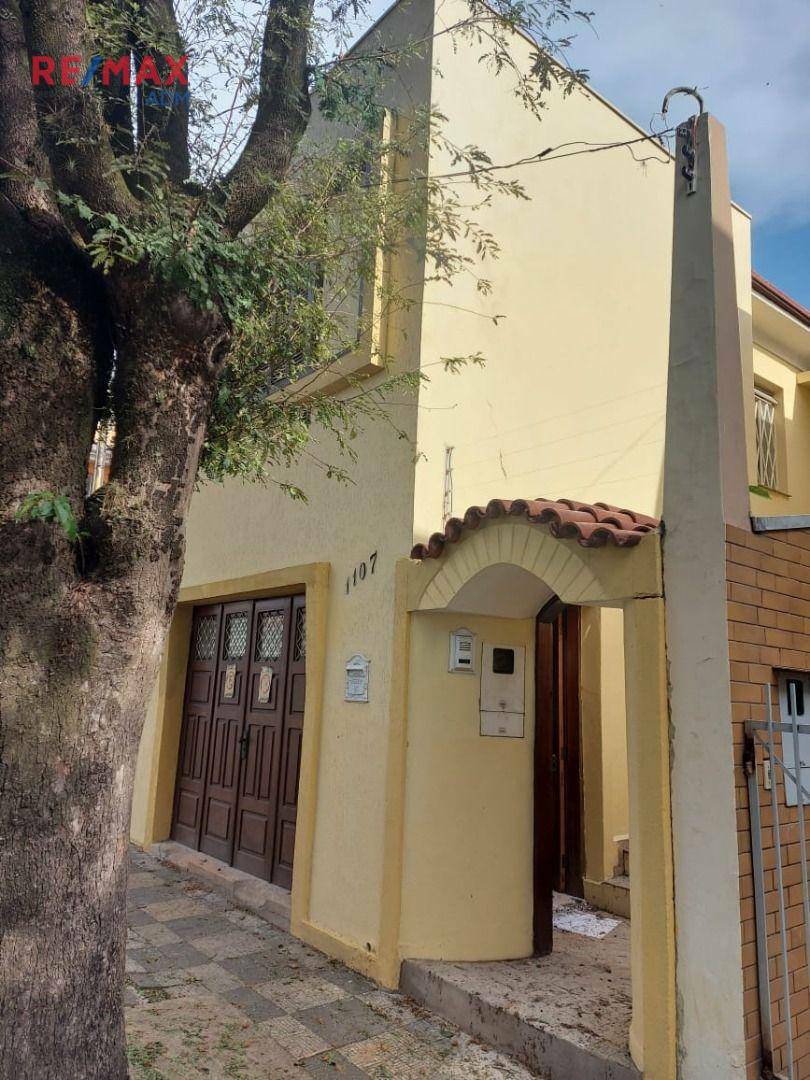 Casa à venda com 2 quartos, 138m² - Foto 2