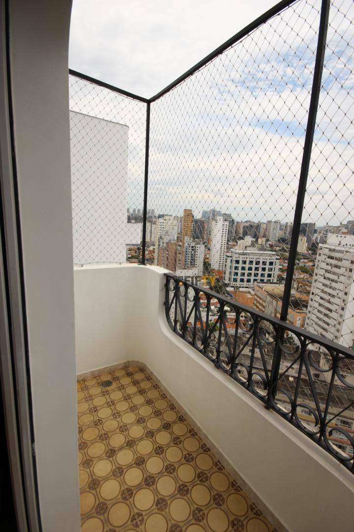 Apartamento para alugar com 3 quartos, 128m² - Foto 6