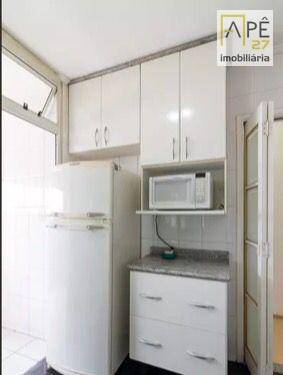 Apartamento à venda com 2 quartos, 56m² - Foto 11