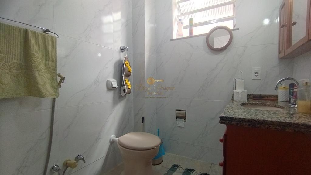 Apartamento à venda com 3 quartos, 131m² - Foto 9