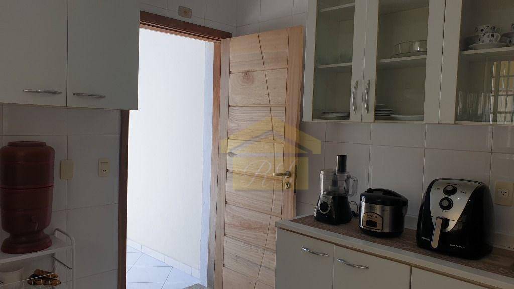 Sobrado à venda com 3 quartos, 160m² - Foto 9