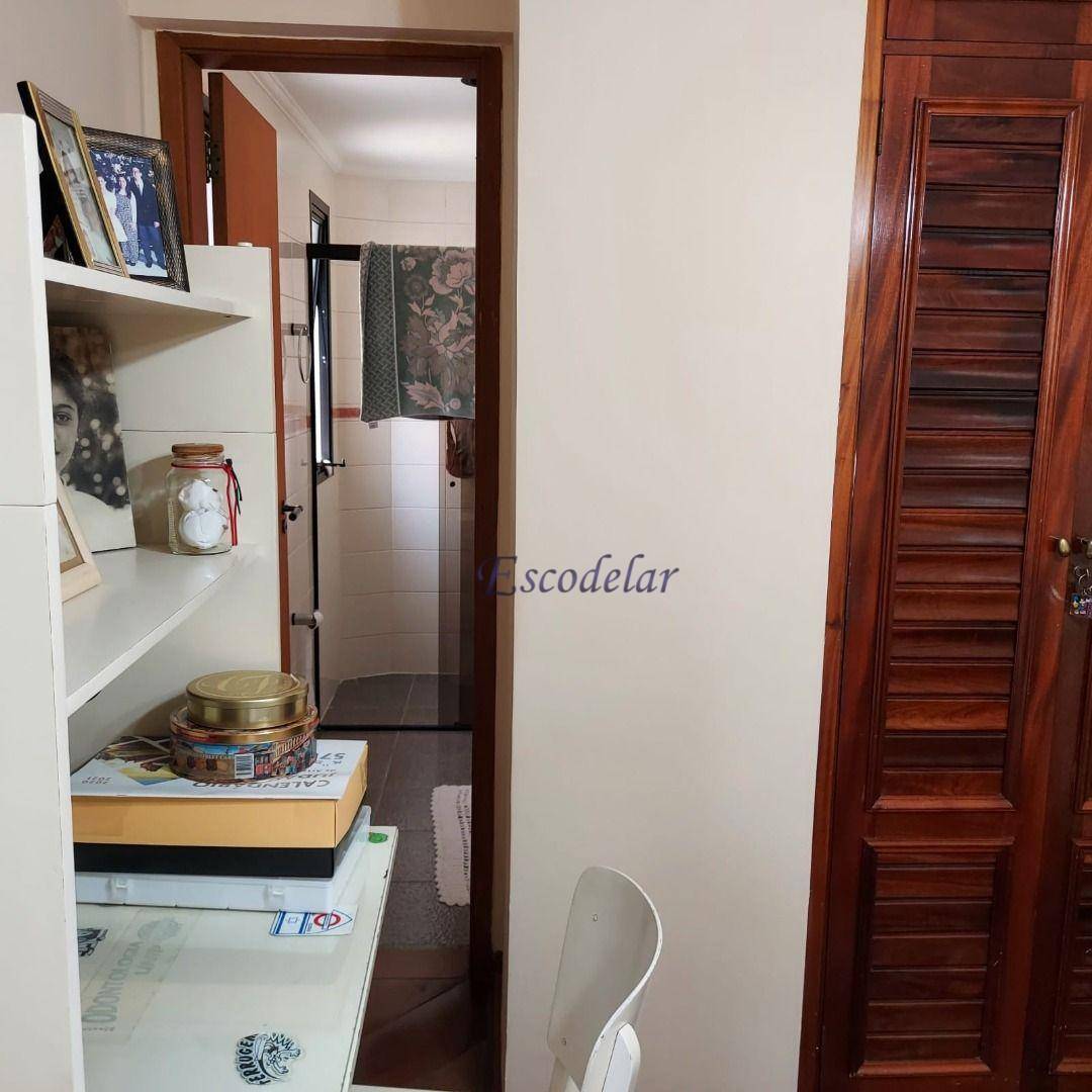 Apartamento à venda com 4 quartos, 186m² - Foto 23