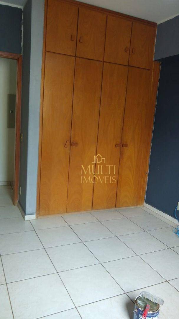 Apartamento à venda com 3 quartos, 101m² - Foto 9