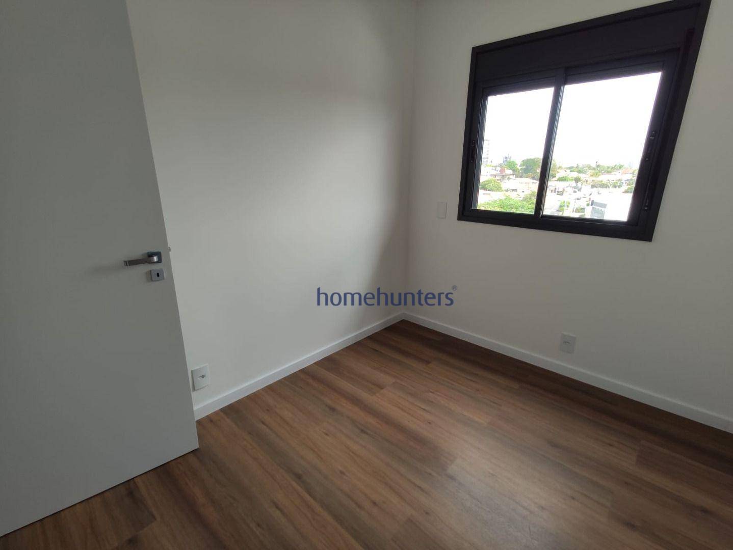 Apartamento à venda com 2 quartos, 57m² - Foto 17