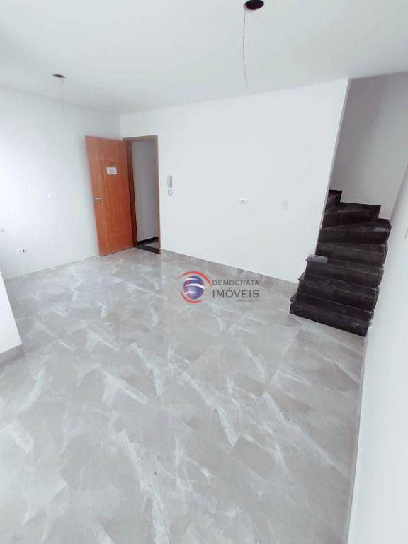 Cobertura à venda com 2 quartos, 101m² - Foto 2