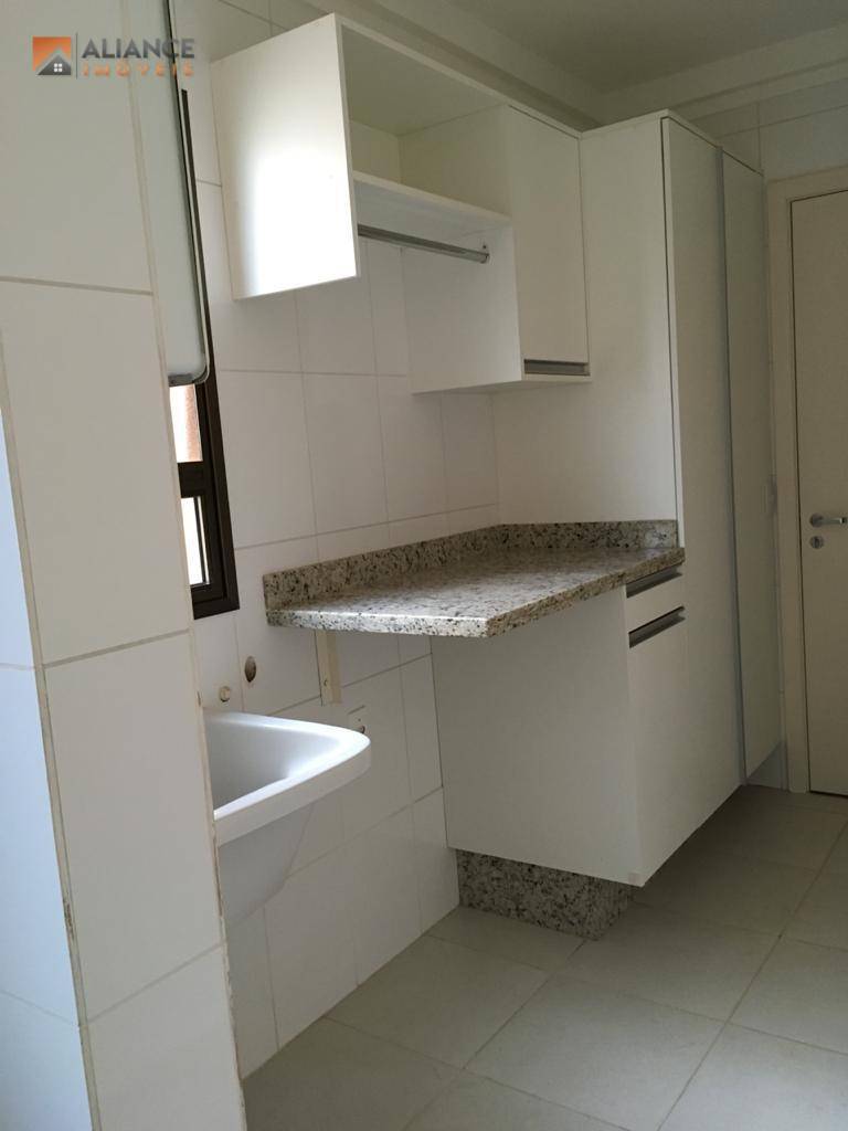 Apartamento à venda com 3 quartos, 97m² - Foto 14