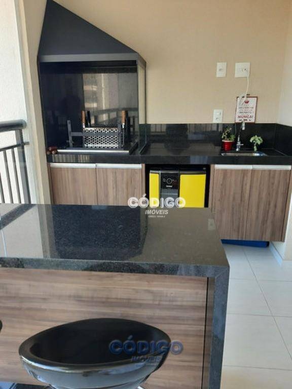 Apartamento à venda com 2 quartos, 68m² - Foto 19