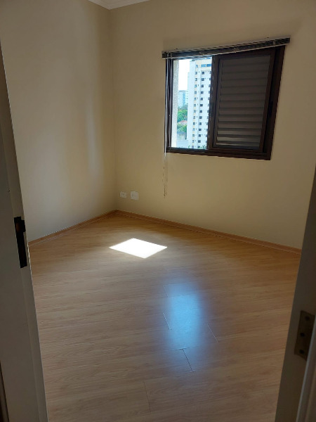 Apartamento à venda com 2 quartos, 69m² - Foto 9