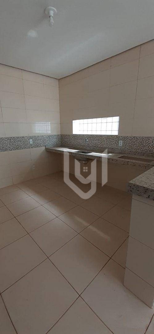 Casa à venda com 2 quartos, 200M2 - Foto 3