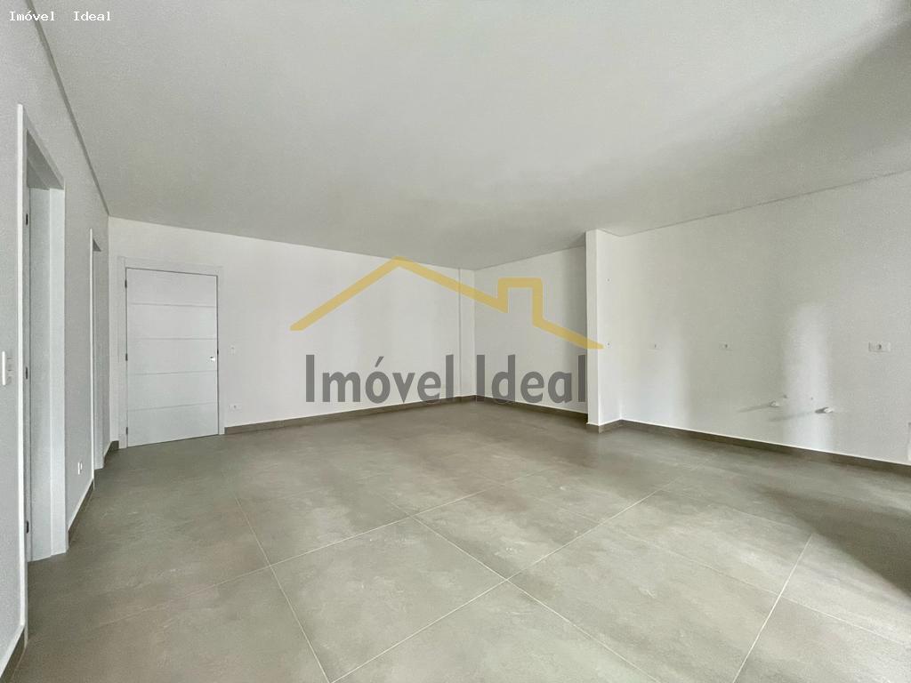 Apartamento à venda com 3 quartos, 144m² - Foto 6