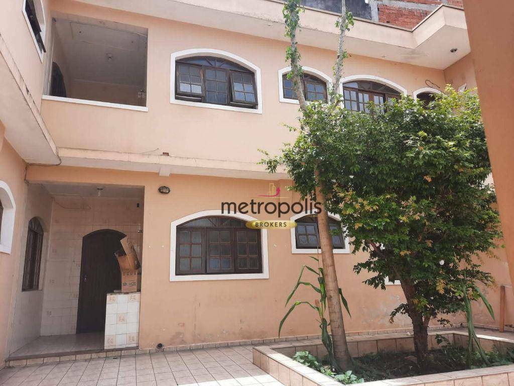 Casa à venda com 7 quartos, 300m² - Foto 30