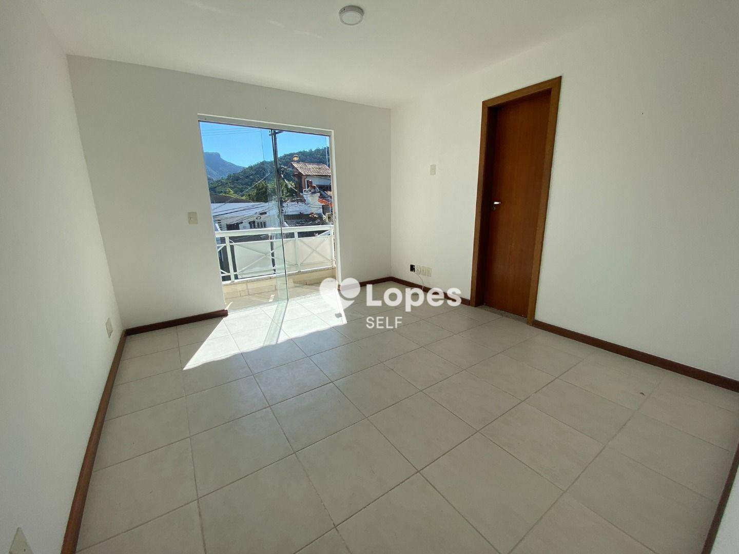 Casa à venda com 3 quartos, 179m² - Foto 8