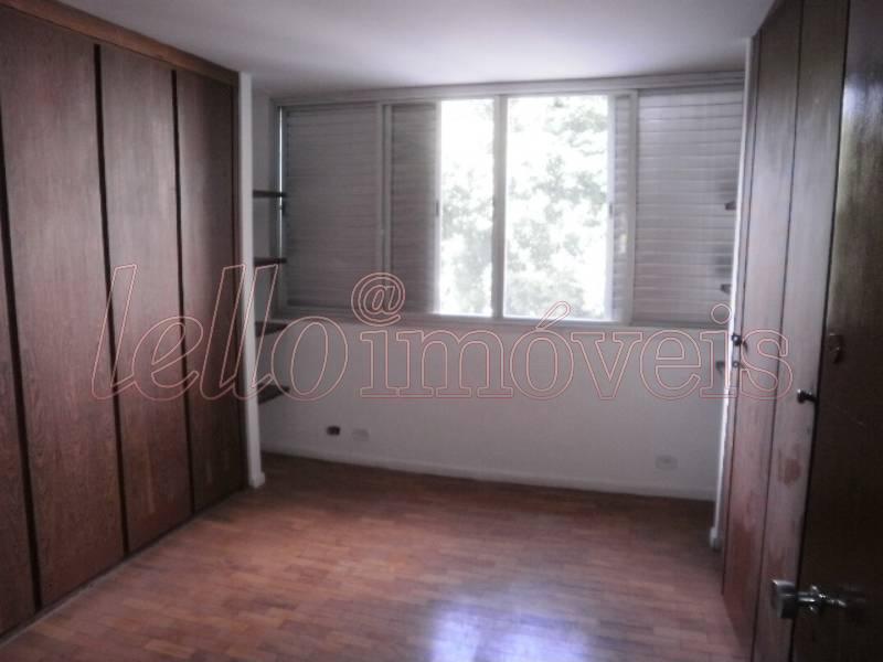 Apartamento para alugar com 3 quartos, 138m² - Foto 8