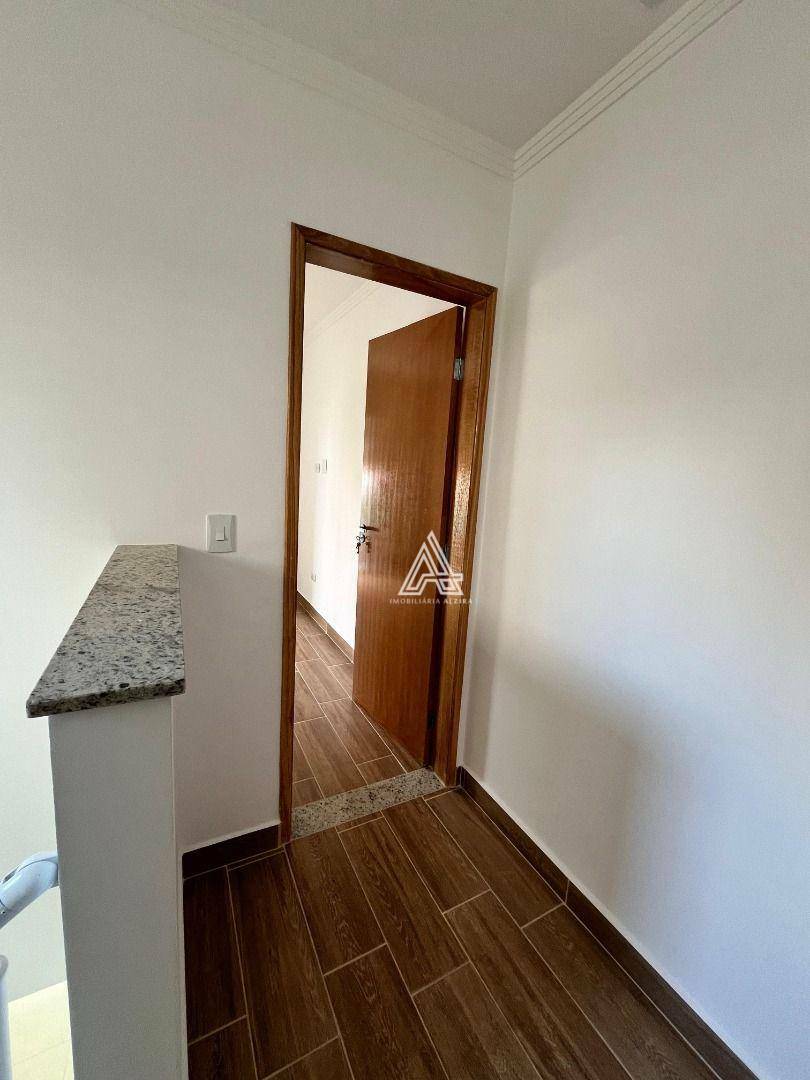 Sobrado à venda com 3 quartos, 215m² - Foto 44