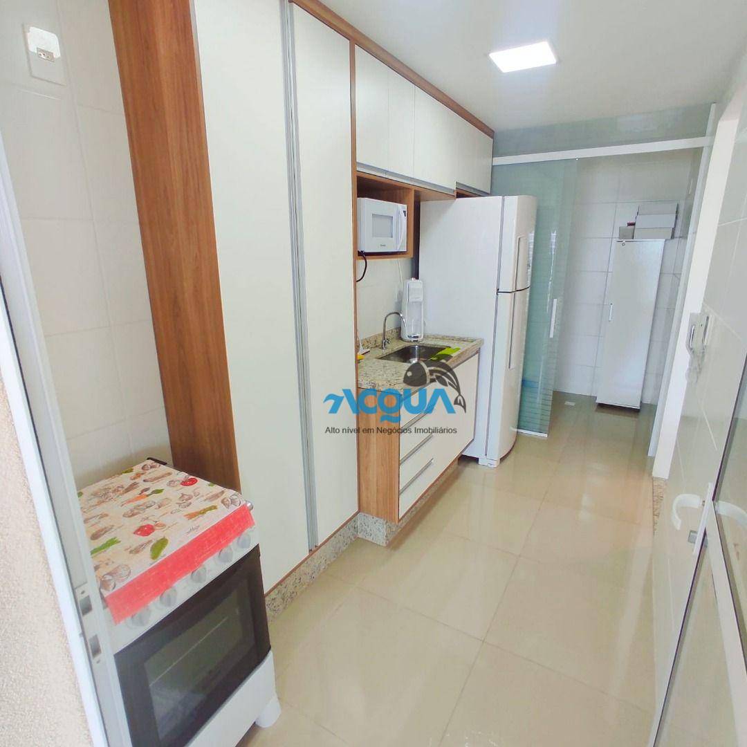 Apartamento à venda com 2 quartos, 70m² - Foto 4