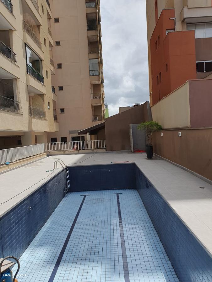 Apartamento à venda com 3 quartos, 87m² - Foto 28