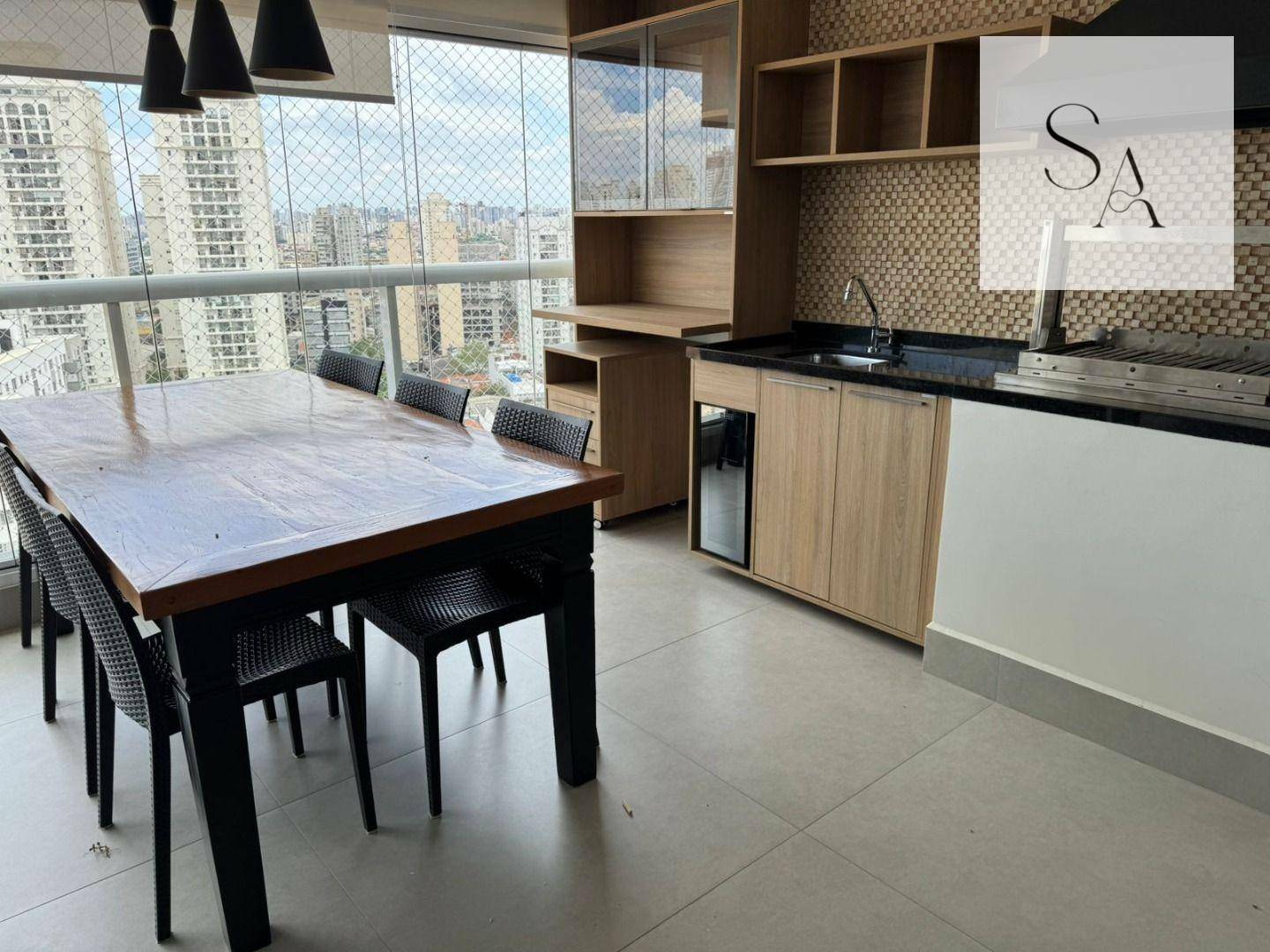 Apartamento à venda com 3 quartos, 118m² - Foto 1