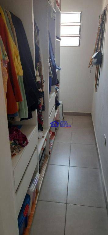 Sobrado à venda com 3 quartos, 190m² - Foto 36