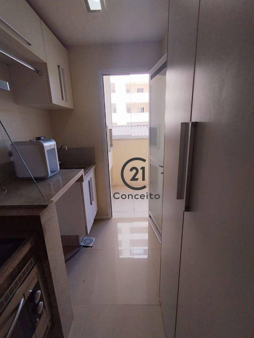 Apartamento à venda com 3 quartos, 76m² - Foto 15