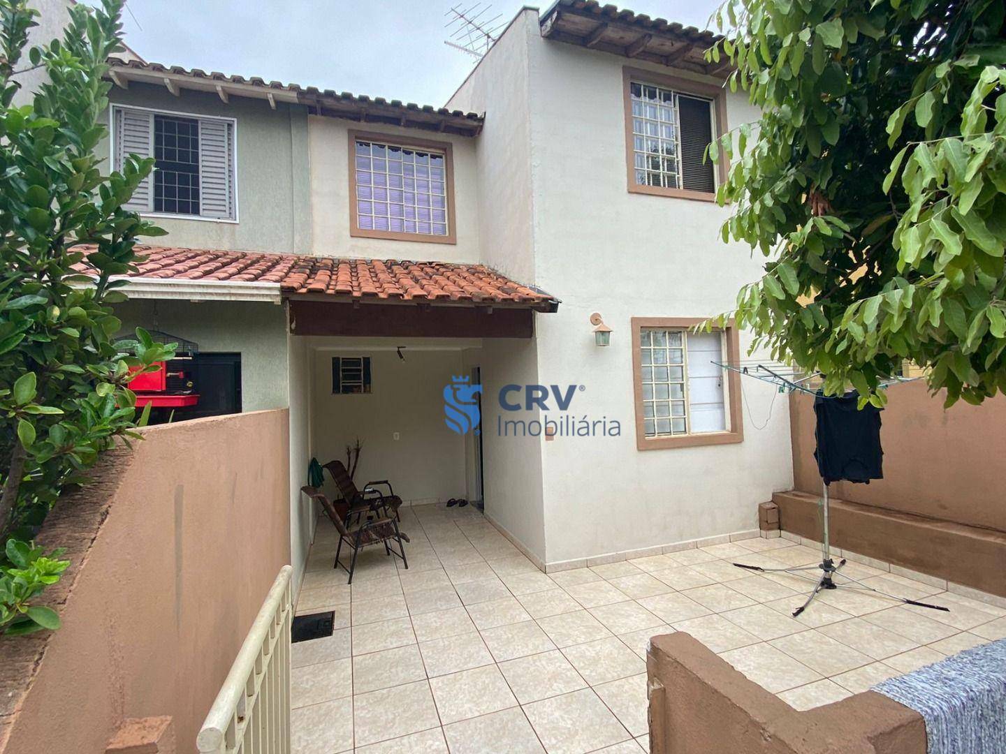 Sobrado à venda com 3 quartos, 60m² - Foto 1