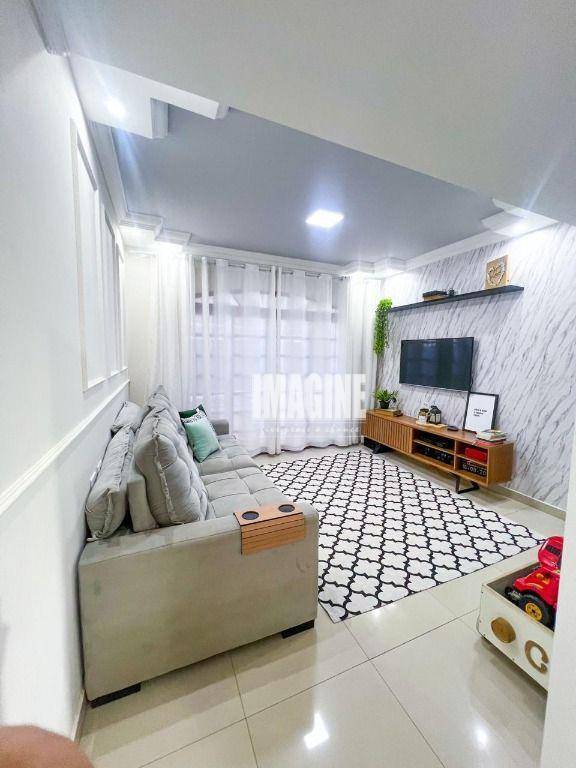 Sobrado à venda com 3 quartos, 95m² - Foto 2