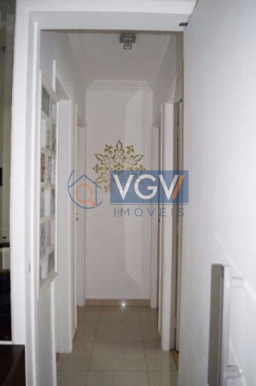 Apartamento à venda com 3 quartos, 76m² - Foto 15