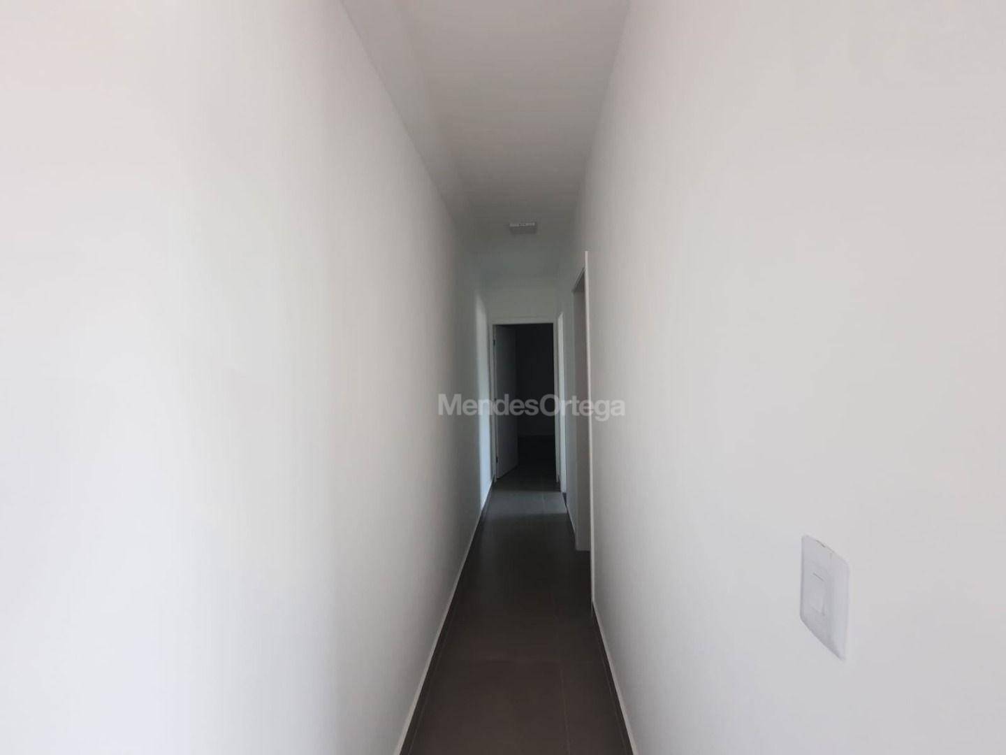 Apartamento para alugar com 2 quartos, 50m² - Foto 11