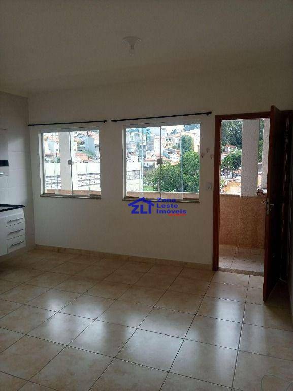 Apartamento à venda com 2 quartos, 37m² - Foto 11