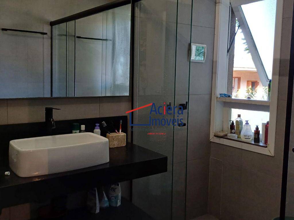 Casa de Condomínio à venda com 4 quartos, 343m² - Foto 27