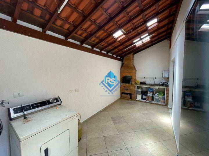 Sobrado para alugar com 3 quartos, 140m² - Foto 9