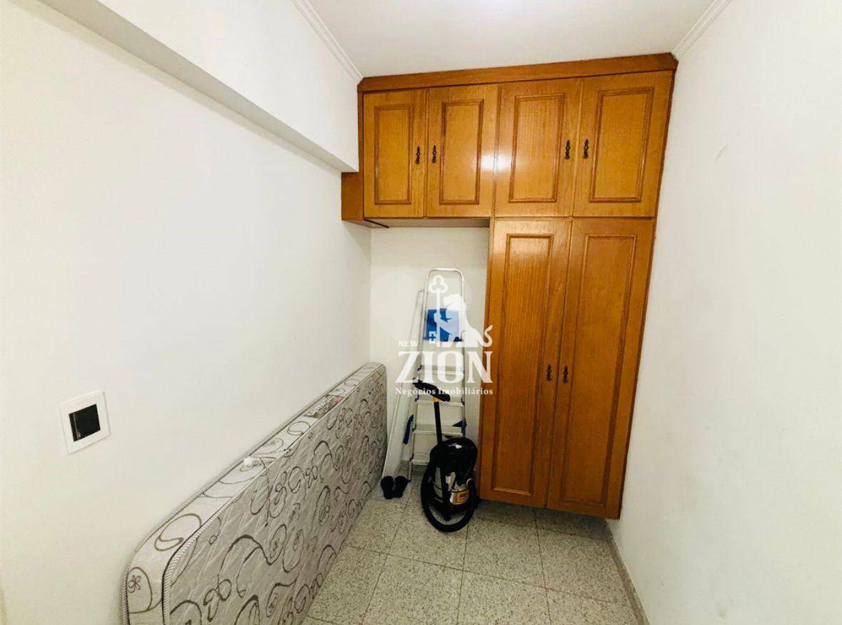 Apartamento à venda com 3 quartos, 150m² - Foto 8