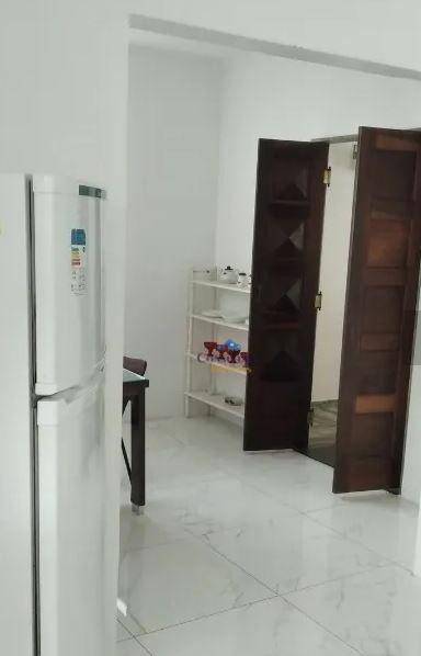 Casa à venda com 4 quartos, 200m² - Foto 25