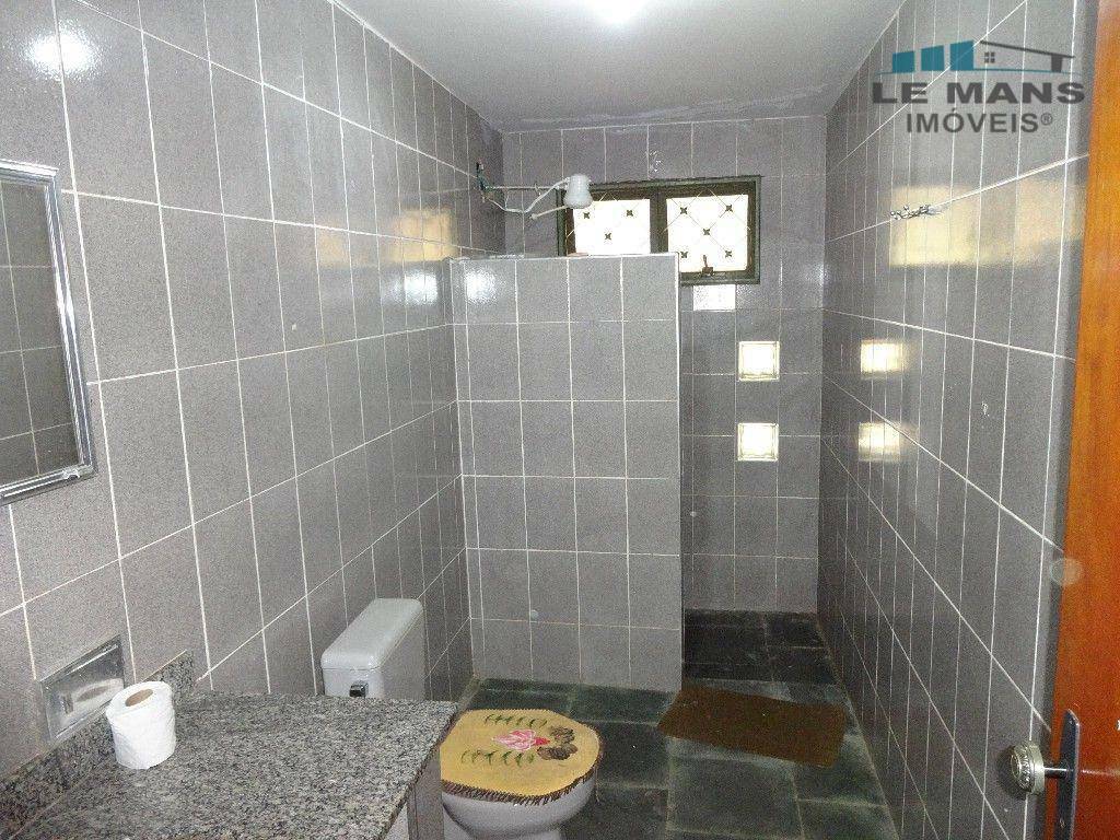 Chácara à venda com 2 quartos, 200m² - Foto 32