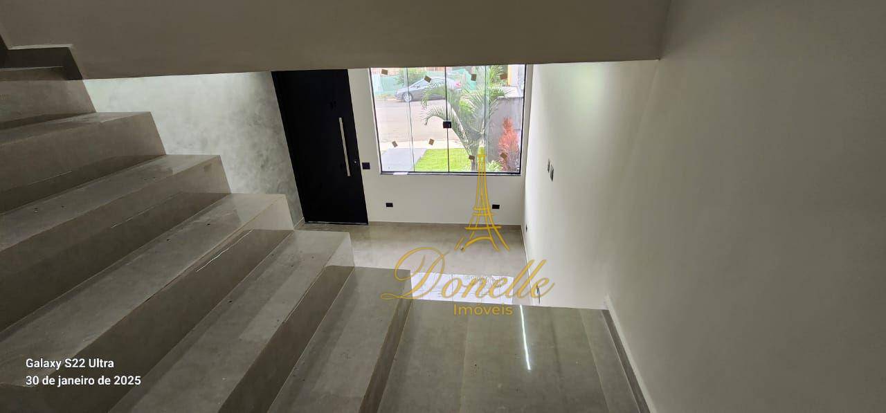 Sobrado à venda com 3 quartos, 220m² - Foto 11