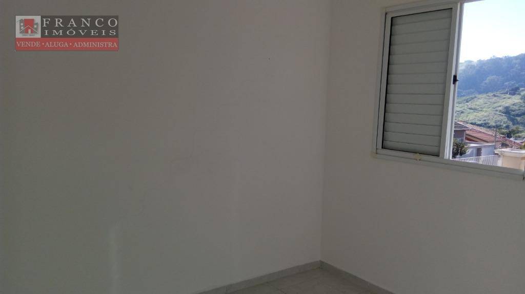 Apartamento à venda com 3 quartos, 60m² - Foto 17