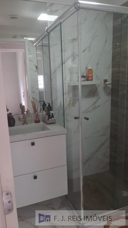 Apartamento à venda com 2 quartos, 42m² - Foto 12