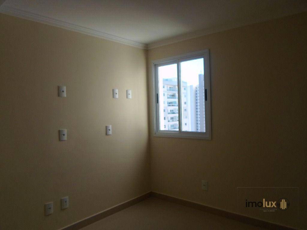 Apartamento para alugar com 3 quartos, 103m² - Foto 9